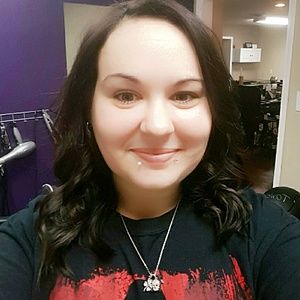 Meet your Posher, Kendra